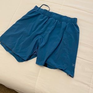 Lululemon 6 inch lines running shorts
